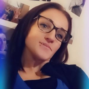 Meet your Posher, Nikki